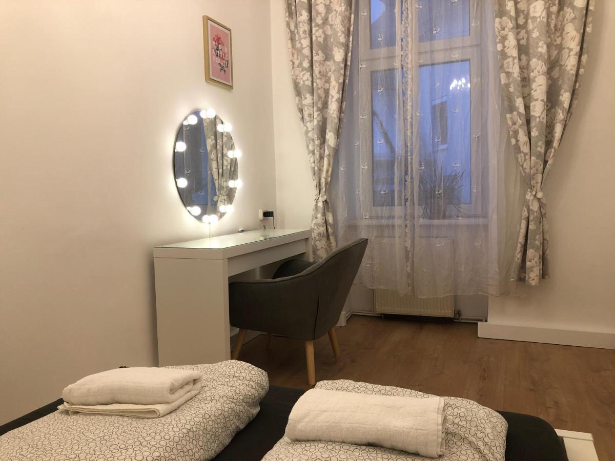 Central Apartment Near Subway Station 2 Viena Exterior foto