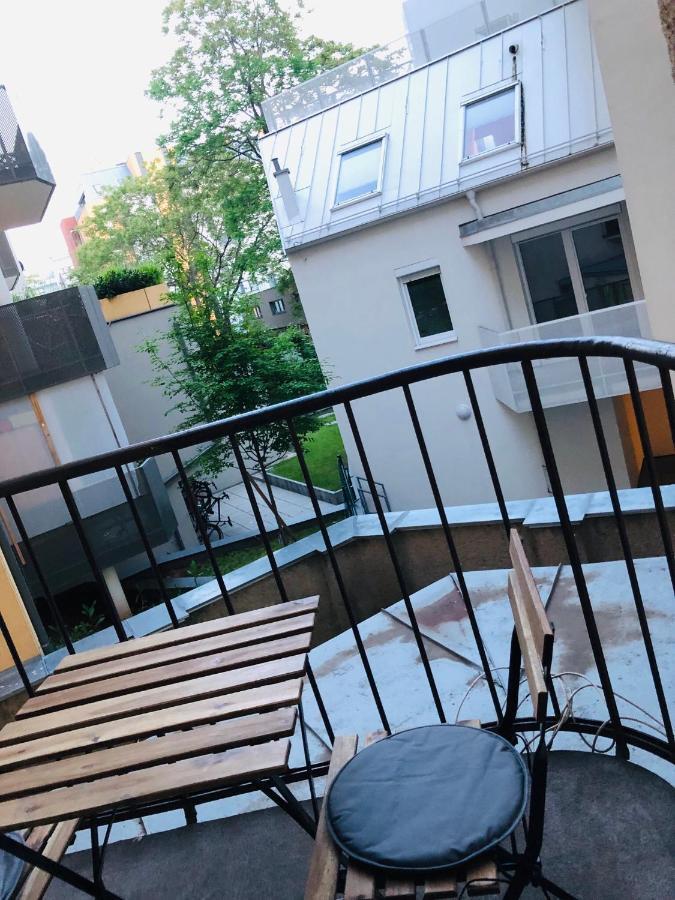 Central Apartment Near Subway Station 2 Viena Exterior foto